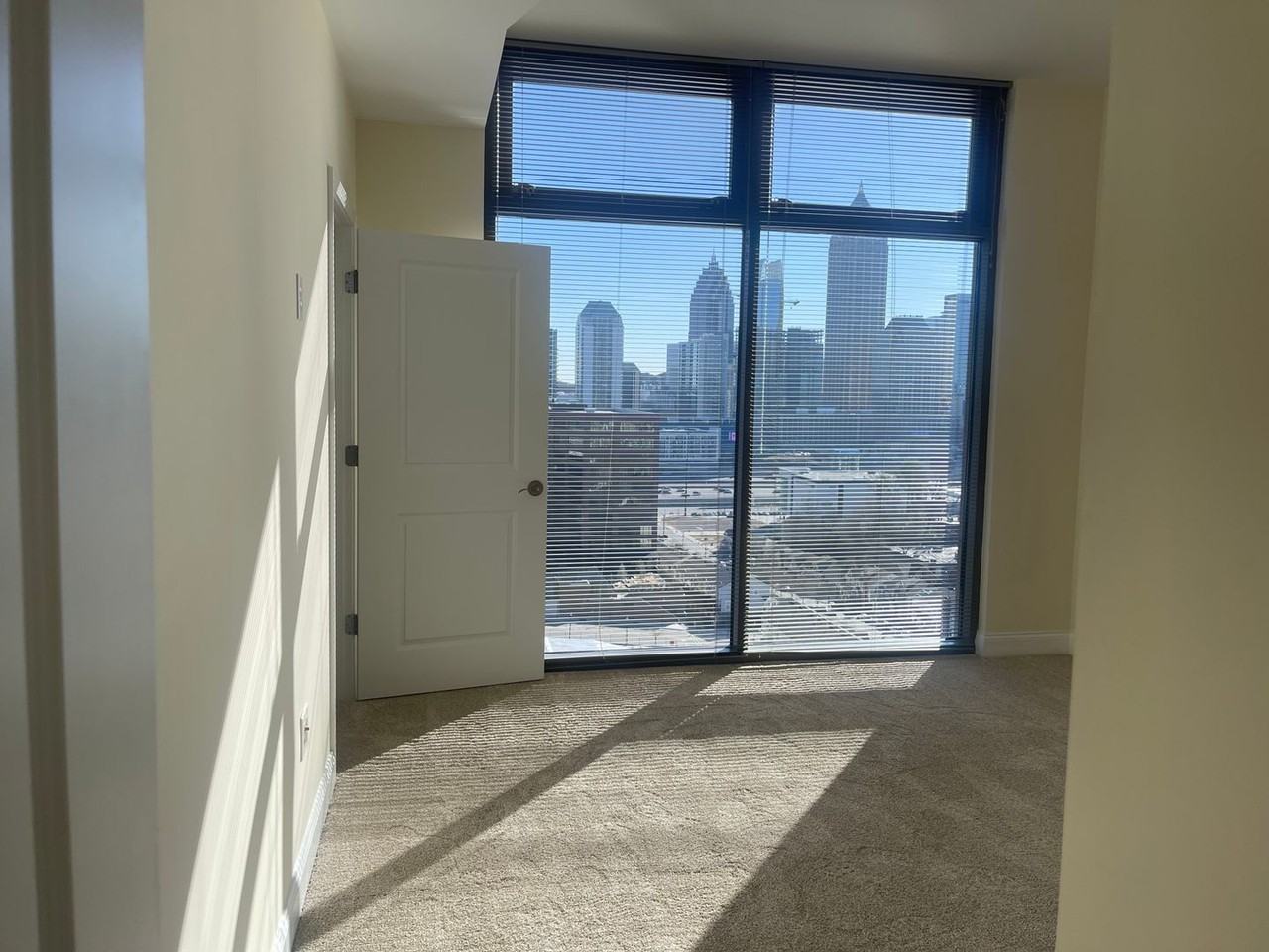 270 17th St Nw #1602 - Photo 6 of 46