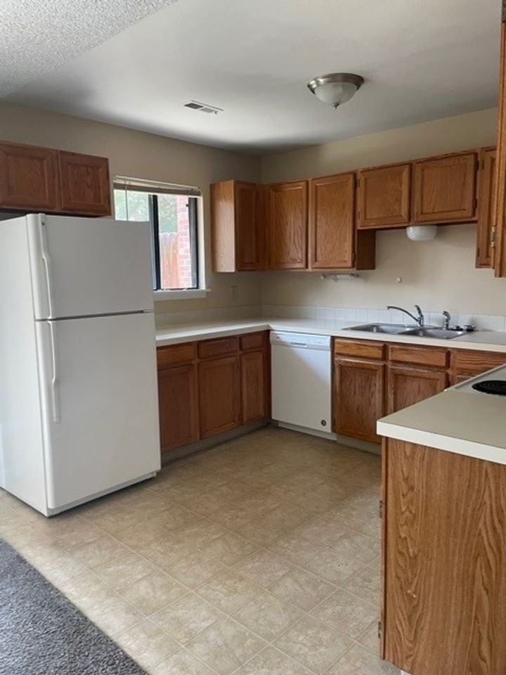 3460 3460 Colorado B-4 #4 - Photo 3 of 8