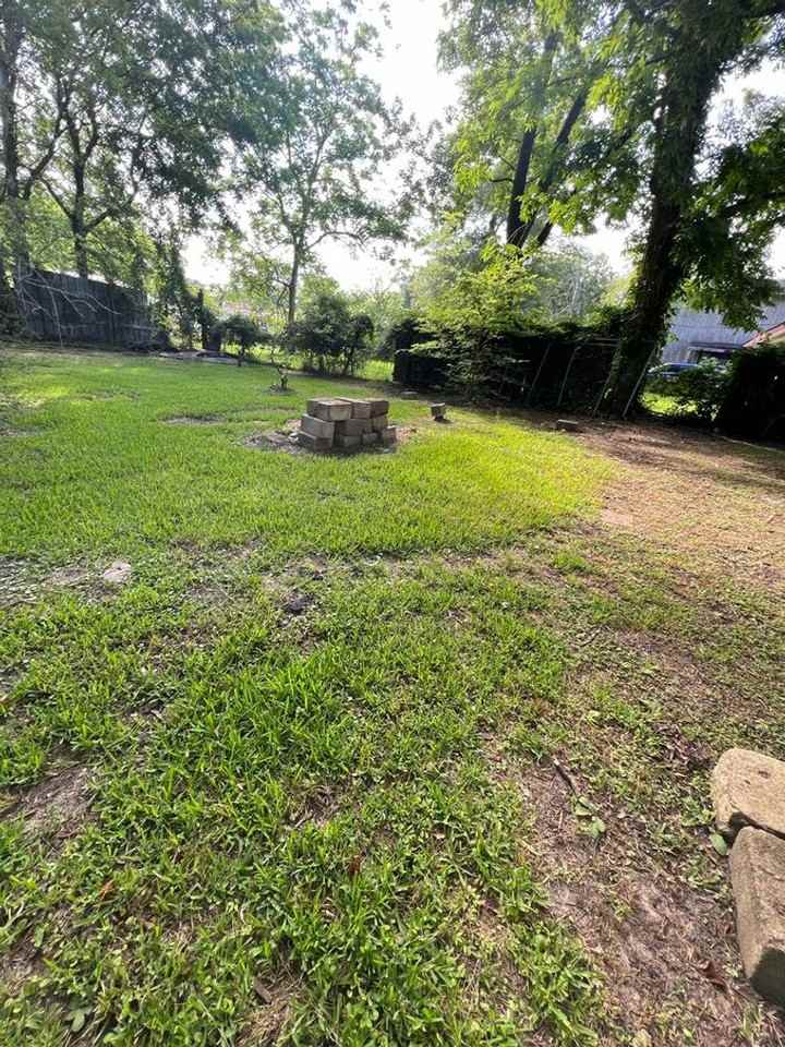 3960 Harding Dr - Photo 4 of 5