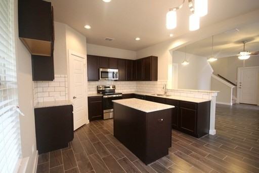 7102 Faith Way - Photo 4 of 12