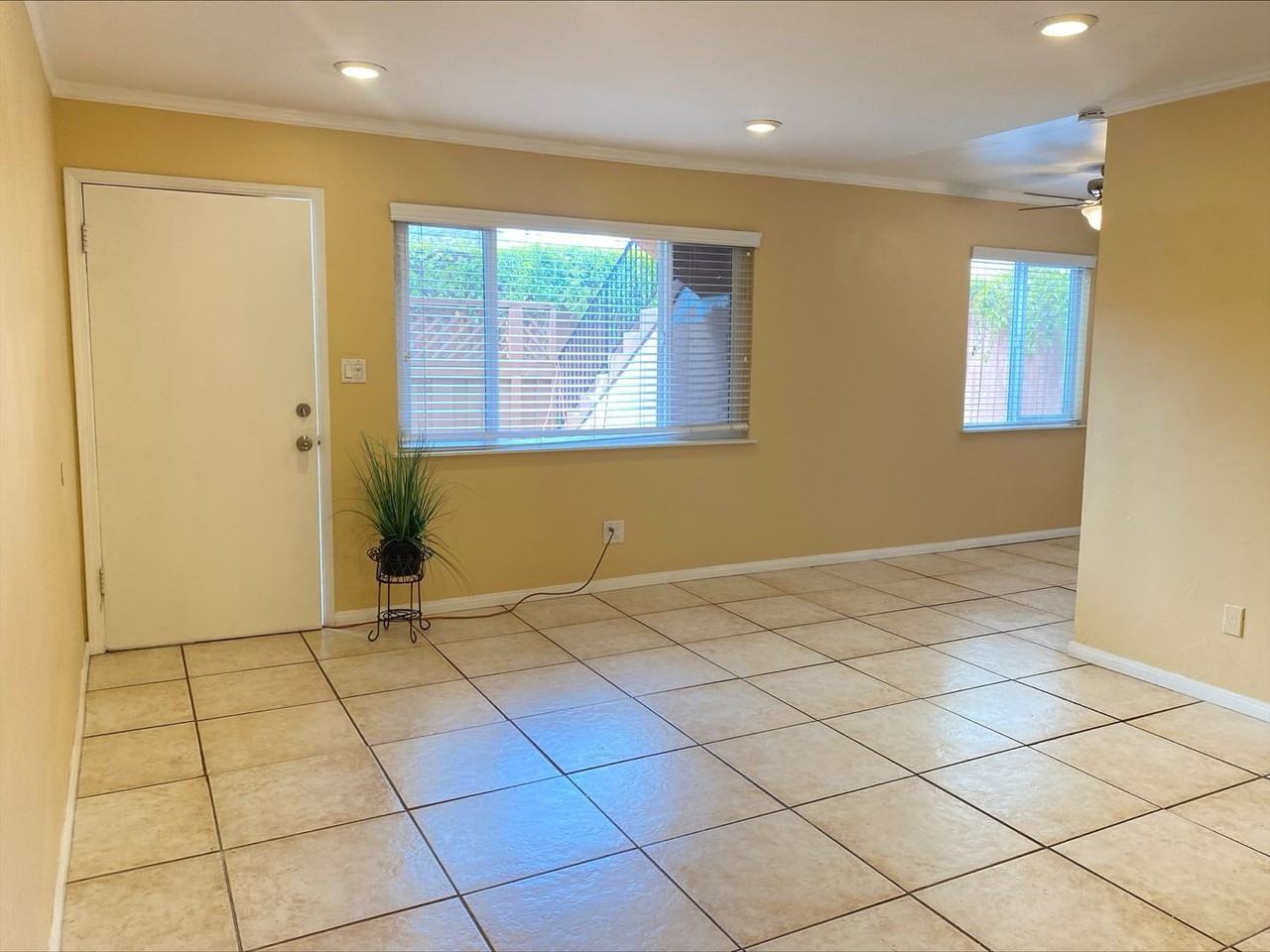 3755 32nd St - Photo 5 of 21