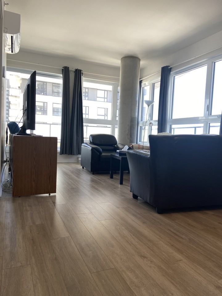 6780 Boulevard Newman ##3xx - Photo 6 of 21