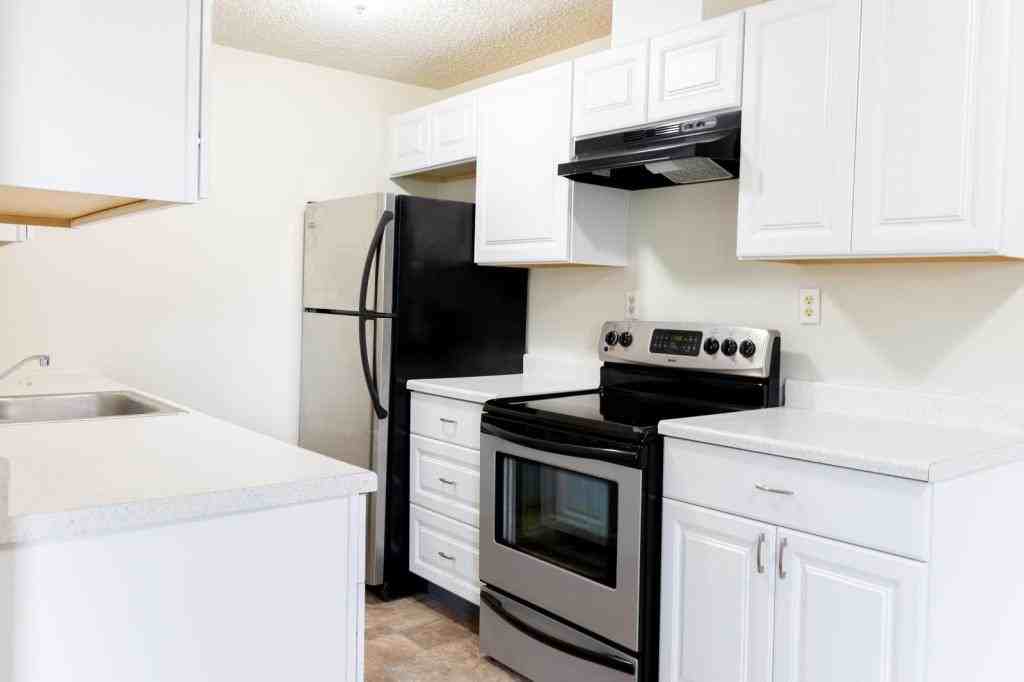 8872 Se Jannsen Rd - Photo 2 of 14