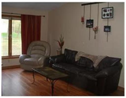 35 Nottingham Rd #35 - Photo 3 of 9