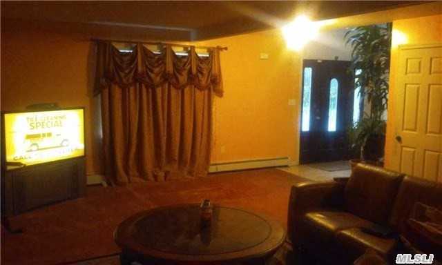 973 Utah Pl - Photo 2 of 13