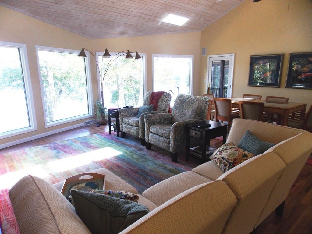 12 Arrowhead Cir - Photo 3 of 24