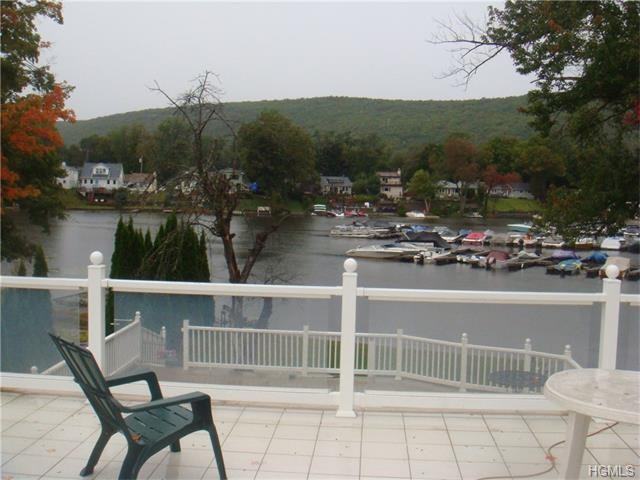 61 Teneyck Ave - Photo 2 of 30