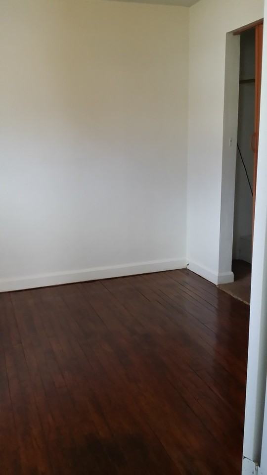 418 Warren St. - Photo 2 of 10