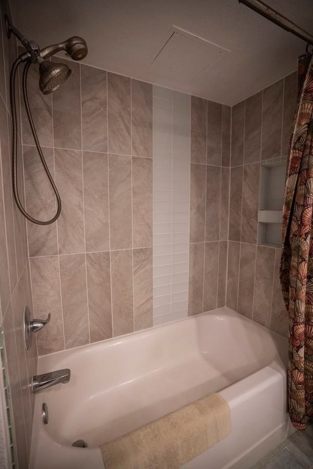 68-121 Au St #504 - Photo 7 of 12