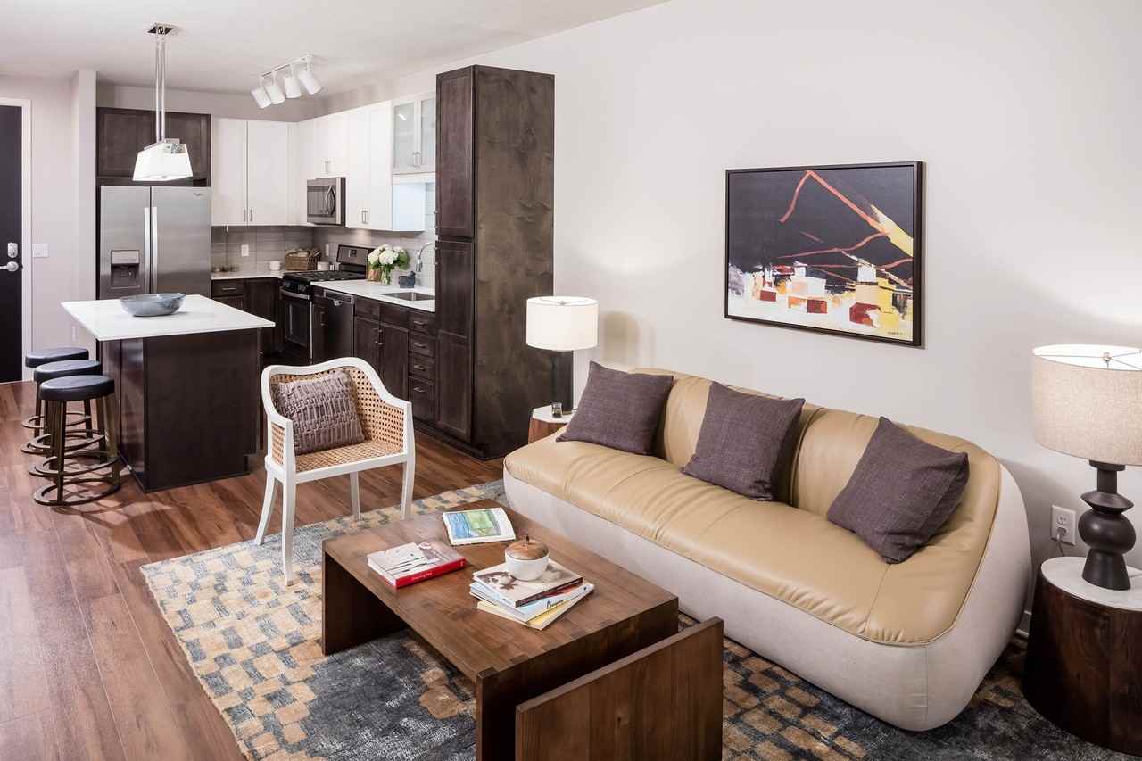 Lake & Excelsior Blvd #533 - Photo 5 of 16