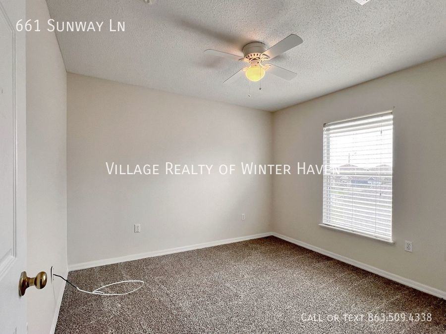 661 Sunway Ln - Photo 3 of 31