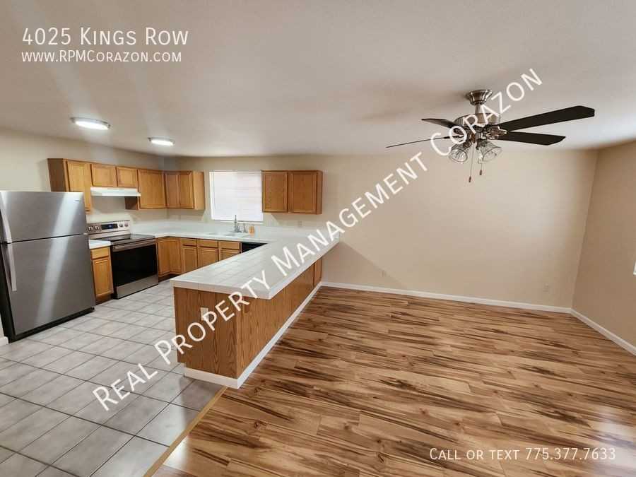 4025 Kings Row - Photo 3 of 23