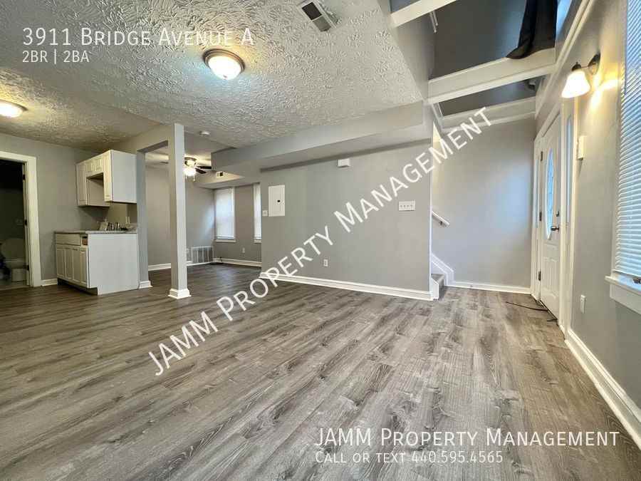 3911 Bridge Ave - Photo 2 of 25