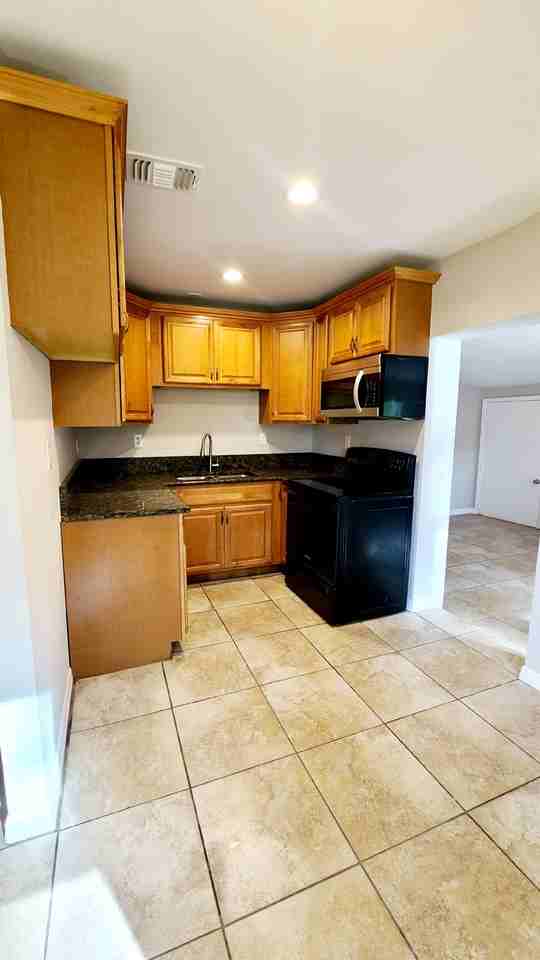 106 N 40th St #NA - Photo 7 of 21