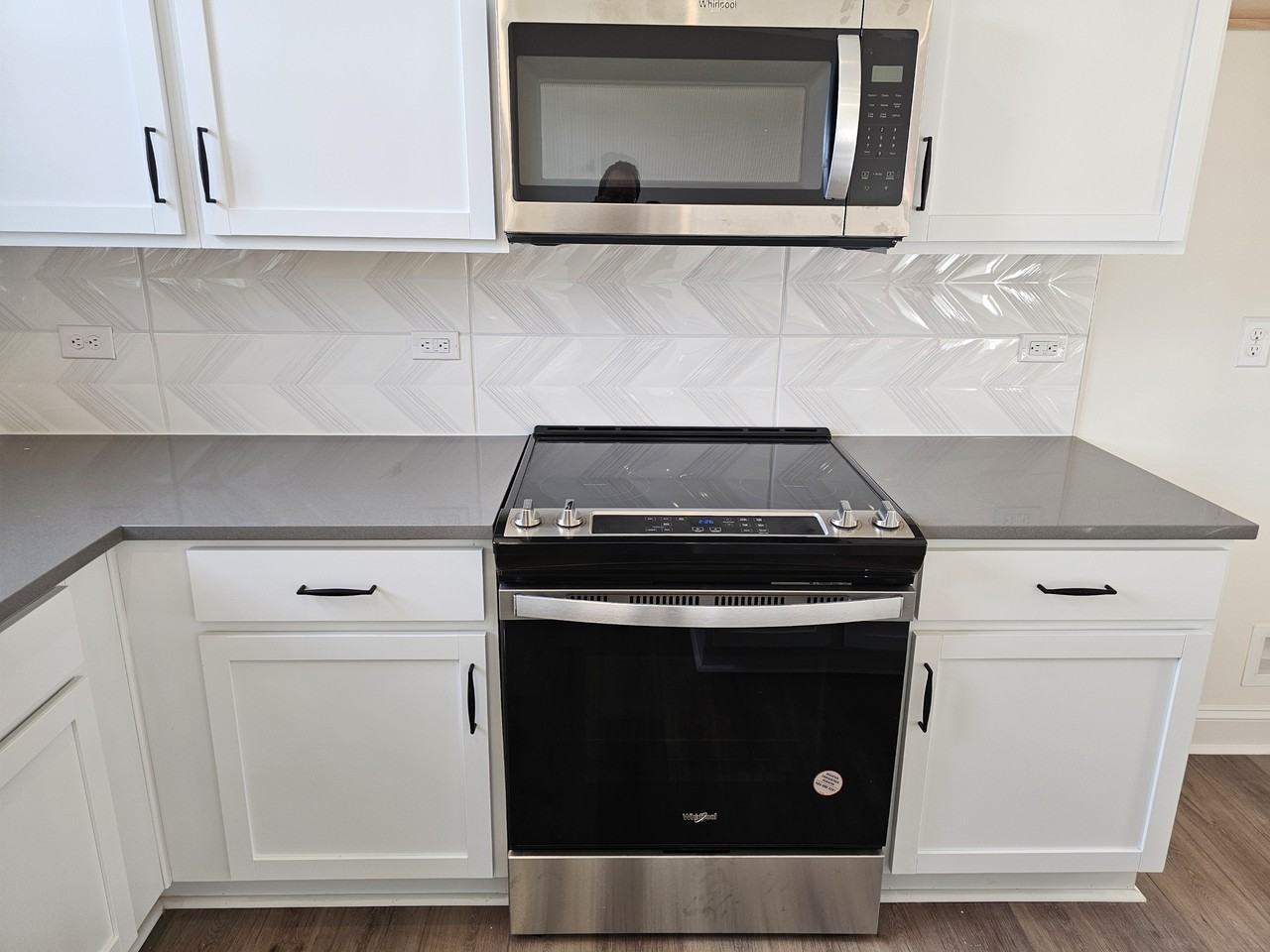 1071 S Point Rd #1071 - Photo 4 of 28