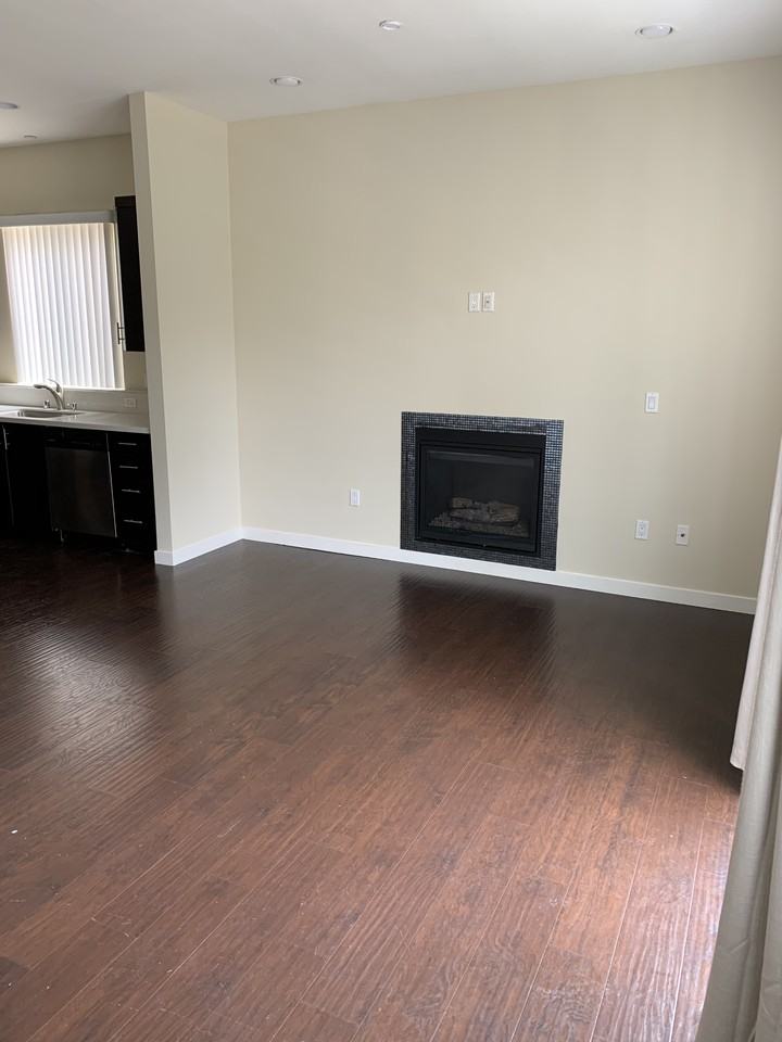 14206 Riverside Drive #101 - Photo 4 of 12