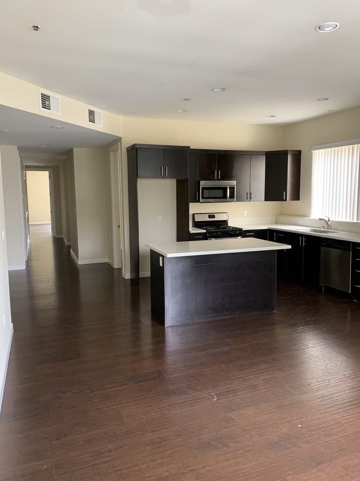 14206 Riverside Drive #101 - Photo 2 of 12