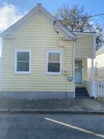 featured image of 155 Romney St #1