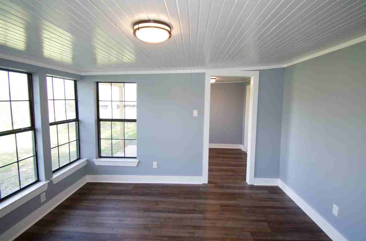 518 S Masonic St #1 - Photo 4 of 31
