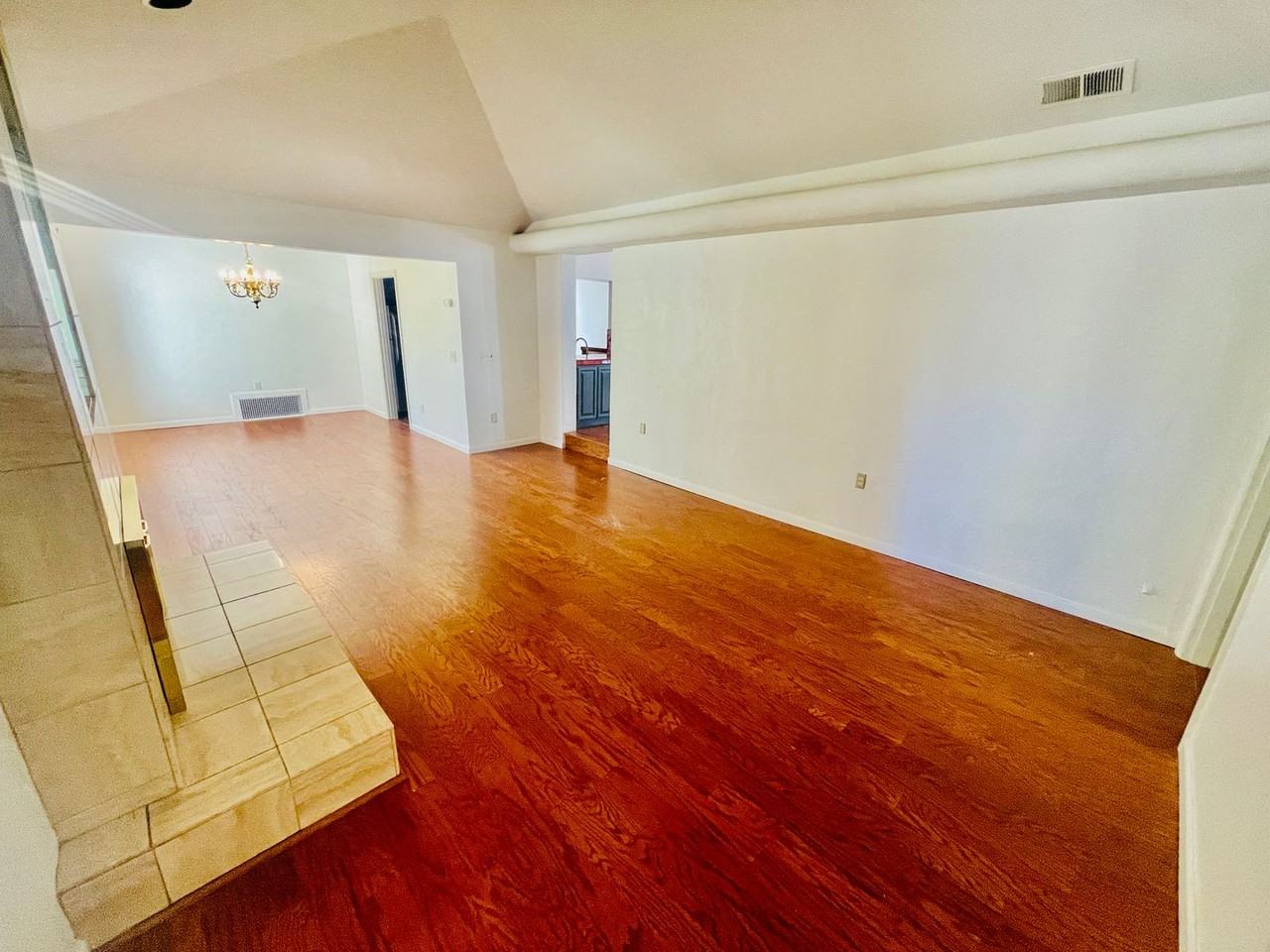 24 Coronado Ave - Photo 3 of 41