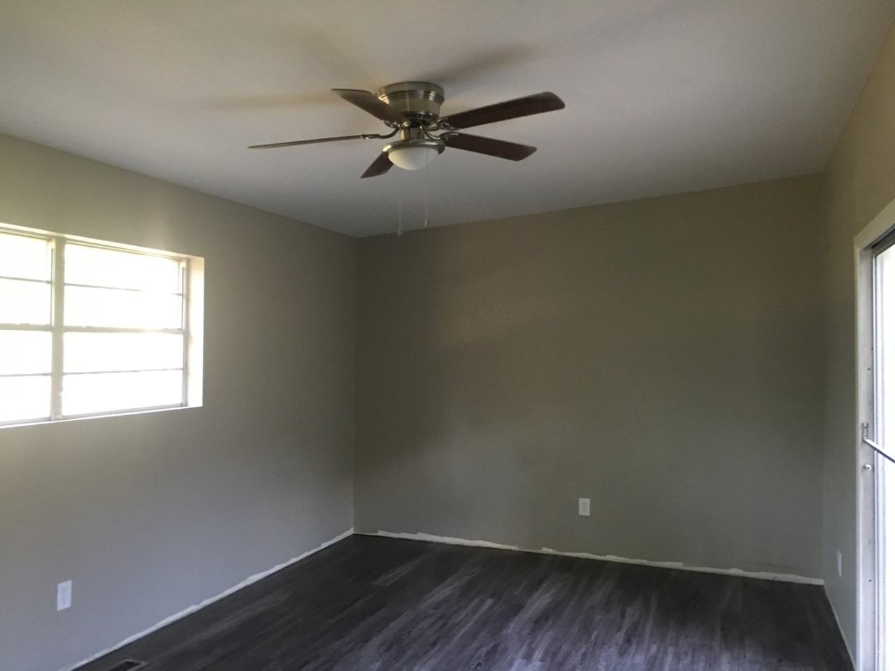 1710 N 10th St - Photo 3 of 12