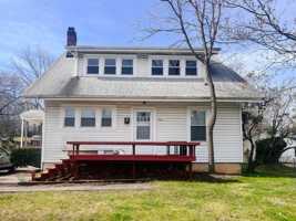 featured image of 806 S Main St