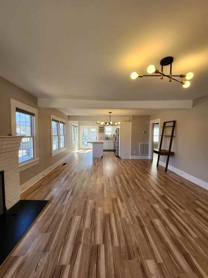 535 Fairview Rd - Photo 6 of 30