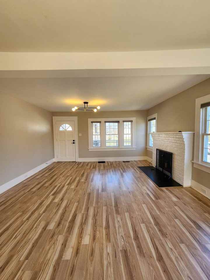 535 Fairview Rd - Photo 7 of 30