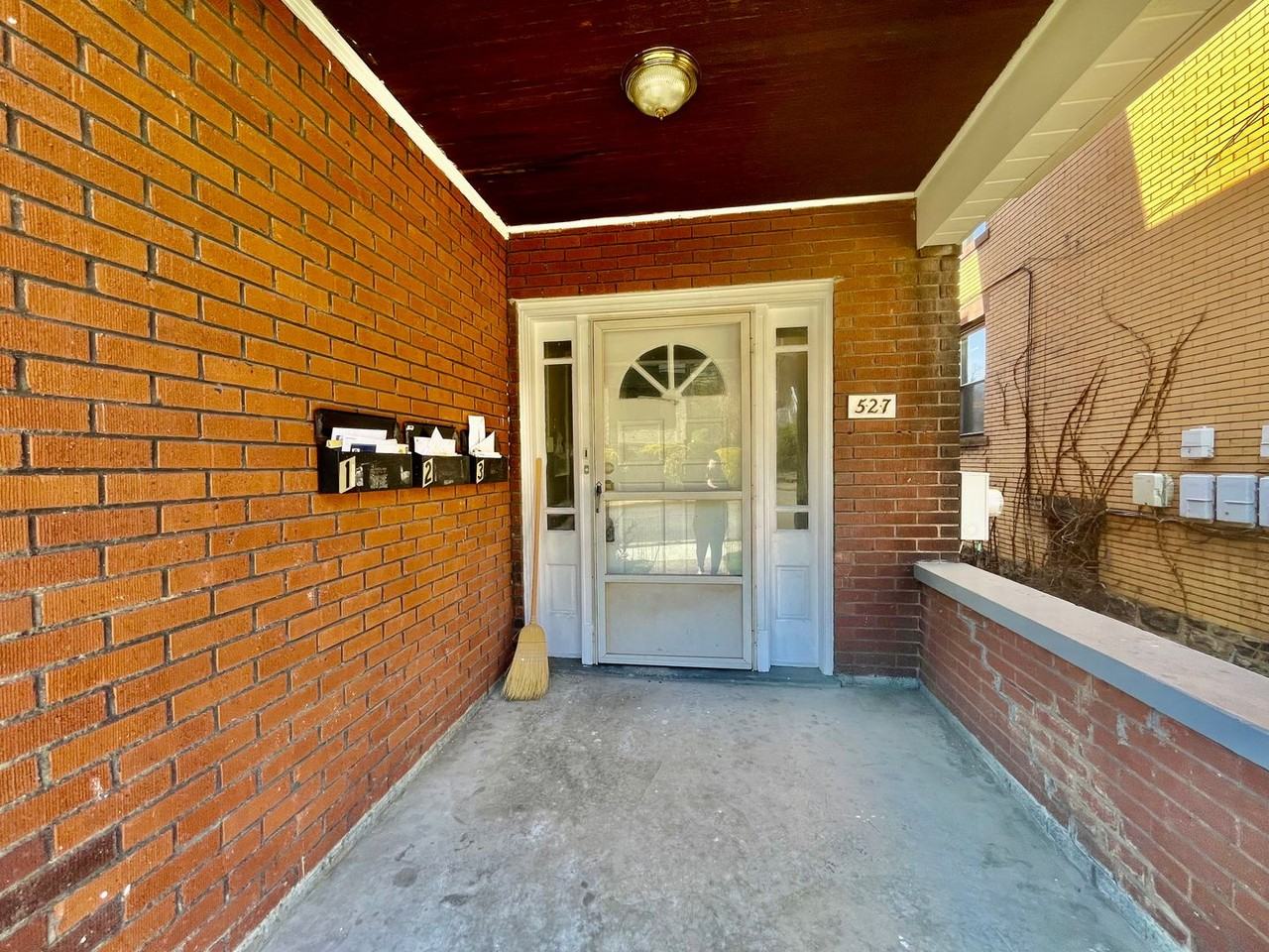 527 Halsey Avenue - Photo 3 of 50