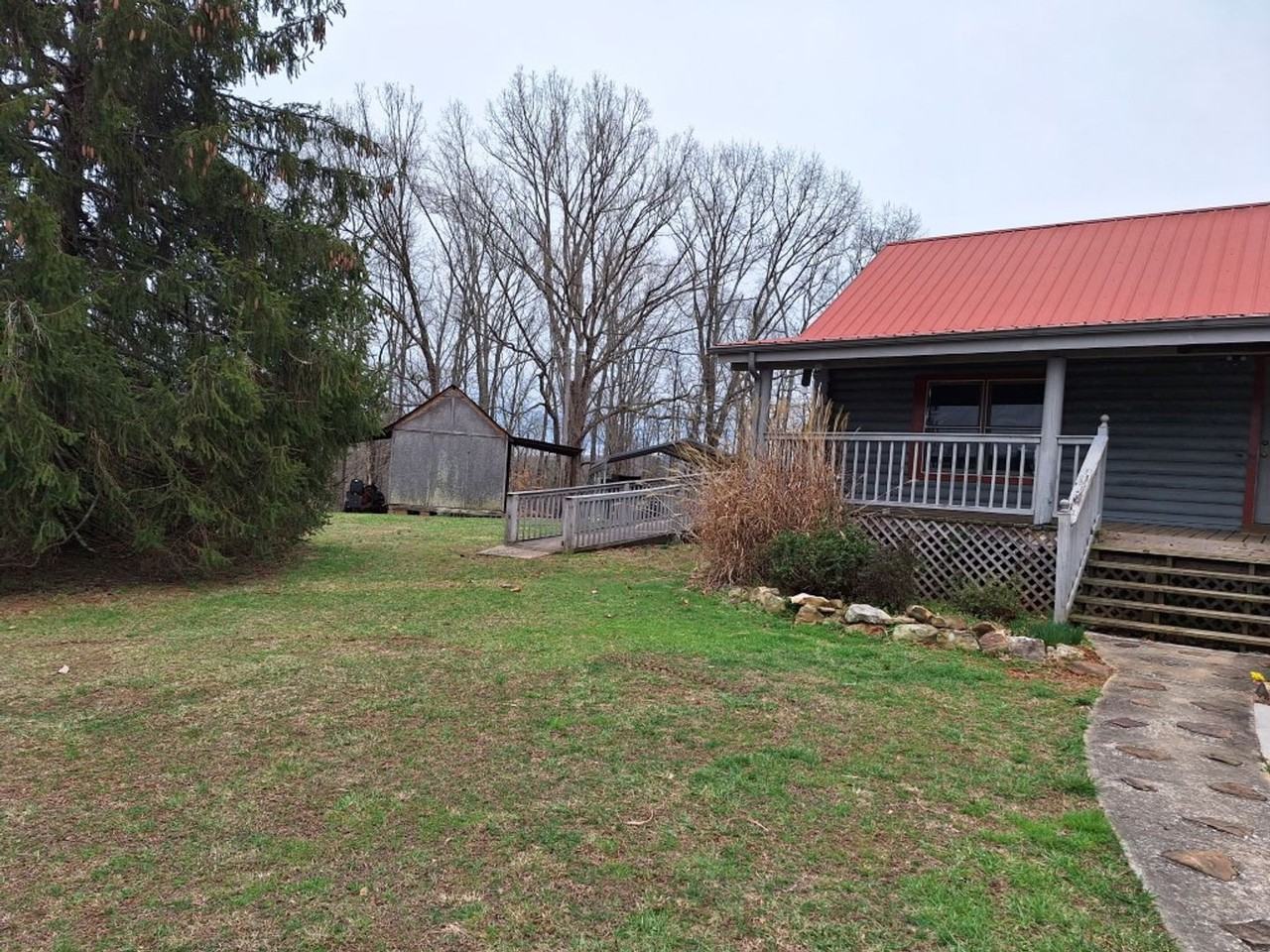 312 Old Ferguson Ln - Photo 2 of 22