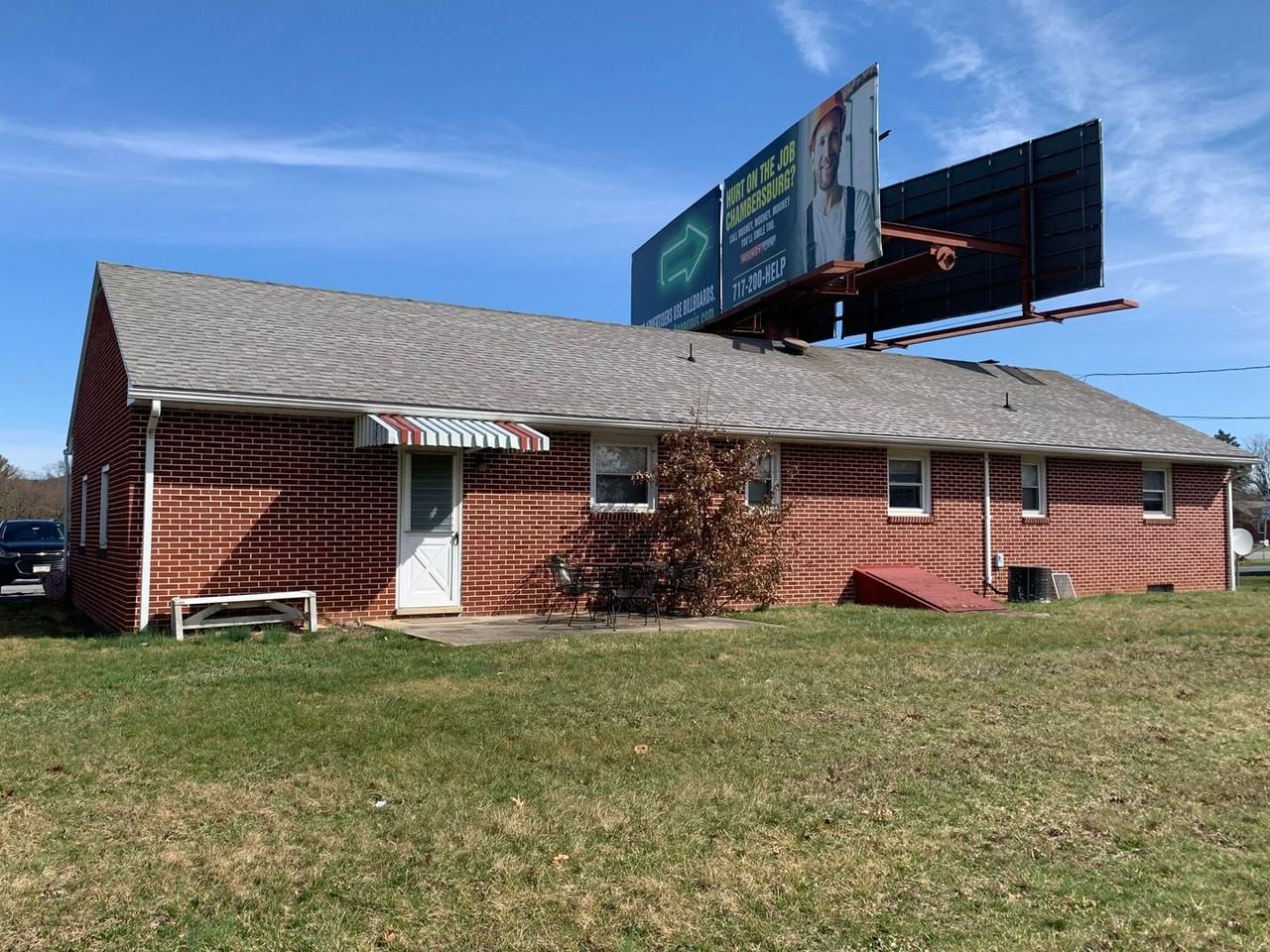 4136 Lincoln Way E - Photo 4 of 37