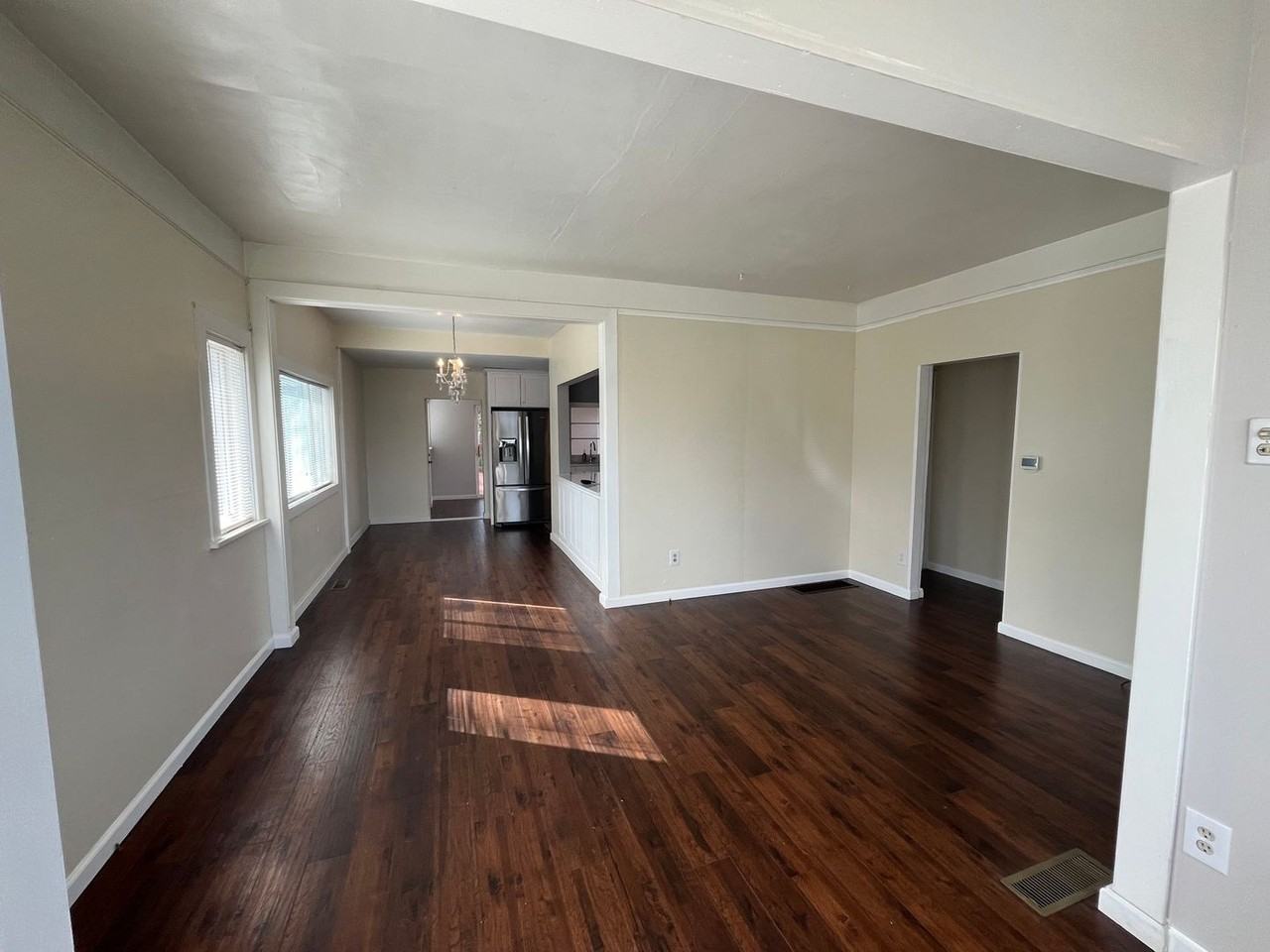 14121 44th Ave S - Photo 3 of 19