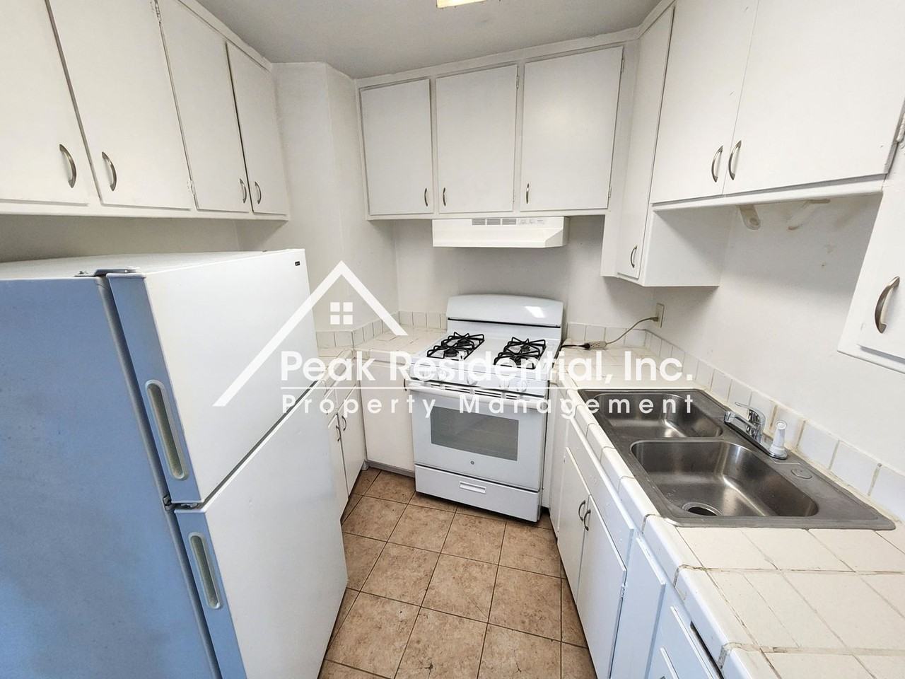 10532 Croetto Way - Photo 7 of 19