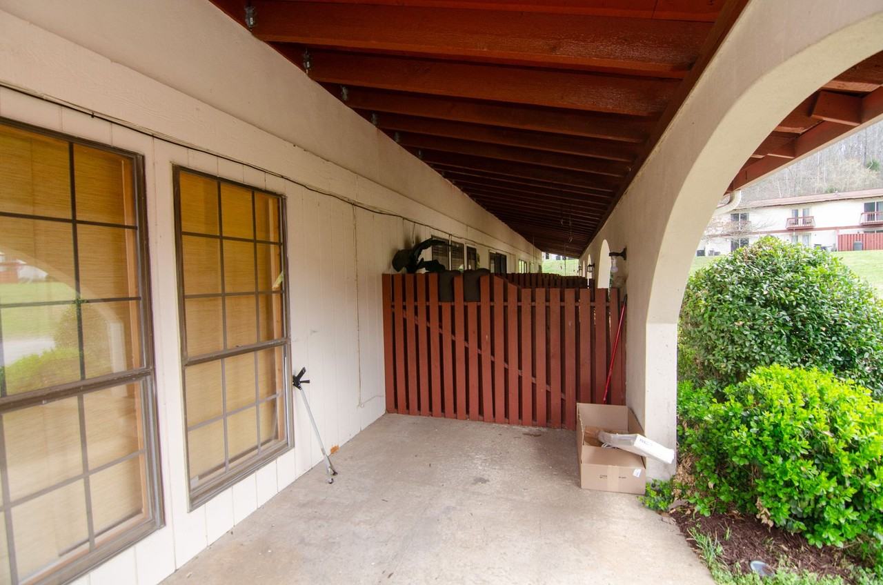 210 Old Hickory Blvd - Photo 2 of 24