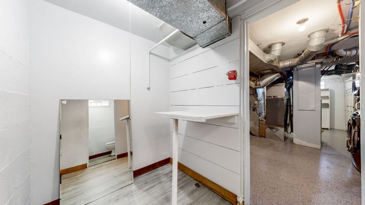 3090 S Marion St - Photo 4 of 36