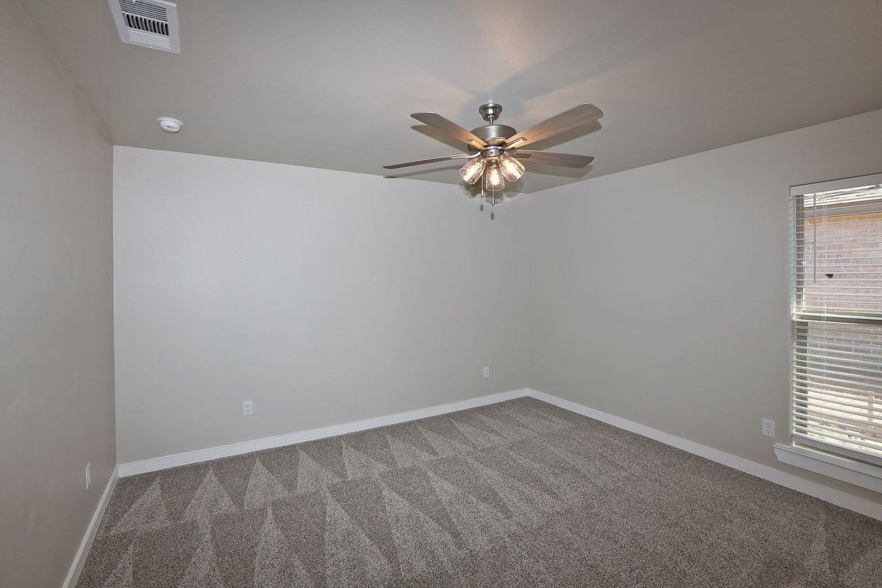 1538 Montaluse Rd - Photo 2 of 27