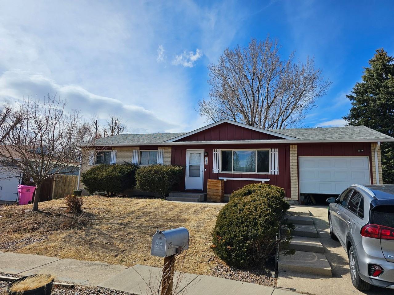 1610 Keaton Ln - Photo 2 of 28