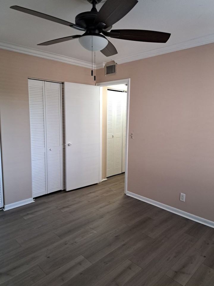 2929 Zorno Way #207 - Photo 3 of 17