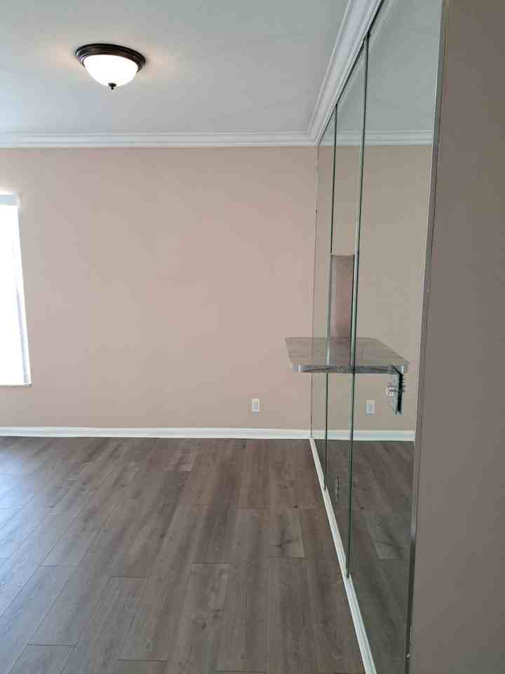 2929 Zorno Way #207 - Photo 4 of 17