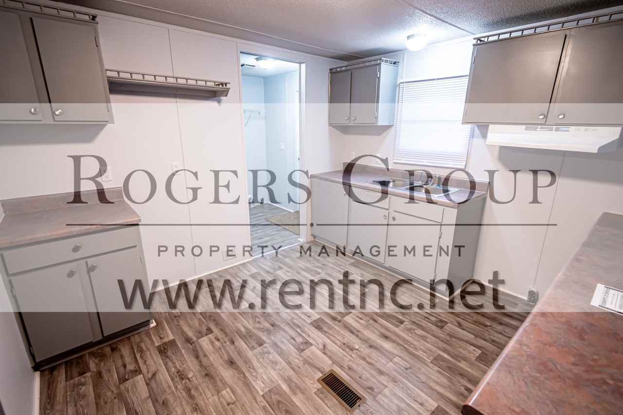 256 Cherryville Ln - Photo 2 of 9