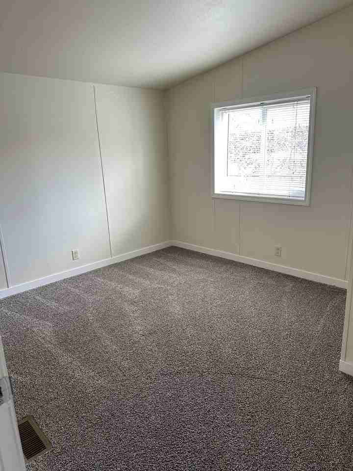 2641 Falcon St - Photo 7 of 15