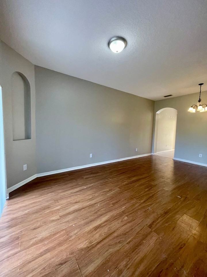 1251 Long Oak Way - Photo 5 of 28