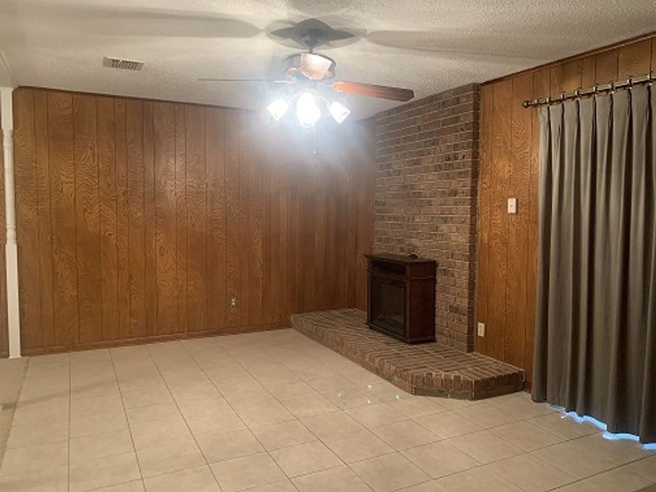 2512 Mcleod St - Photo 3 of 14