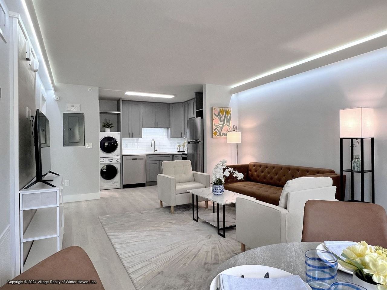 The Jade - Photo 6 of 43