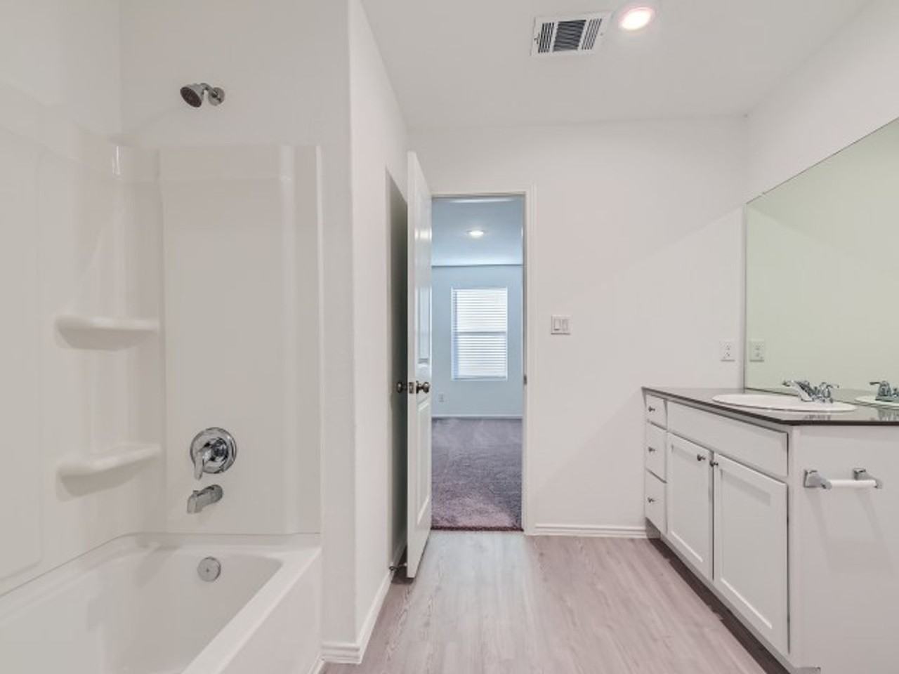 3414 Jacobs Wls - Photo 6 of 11