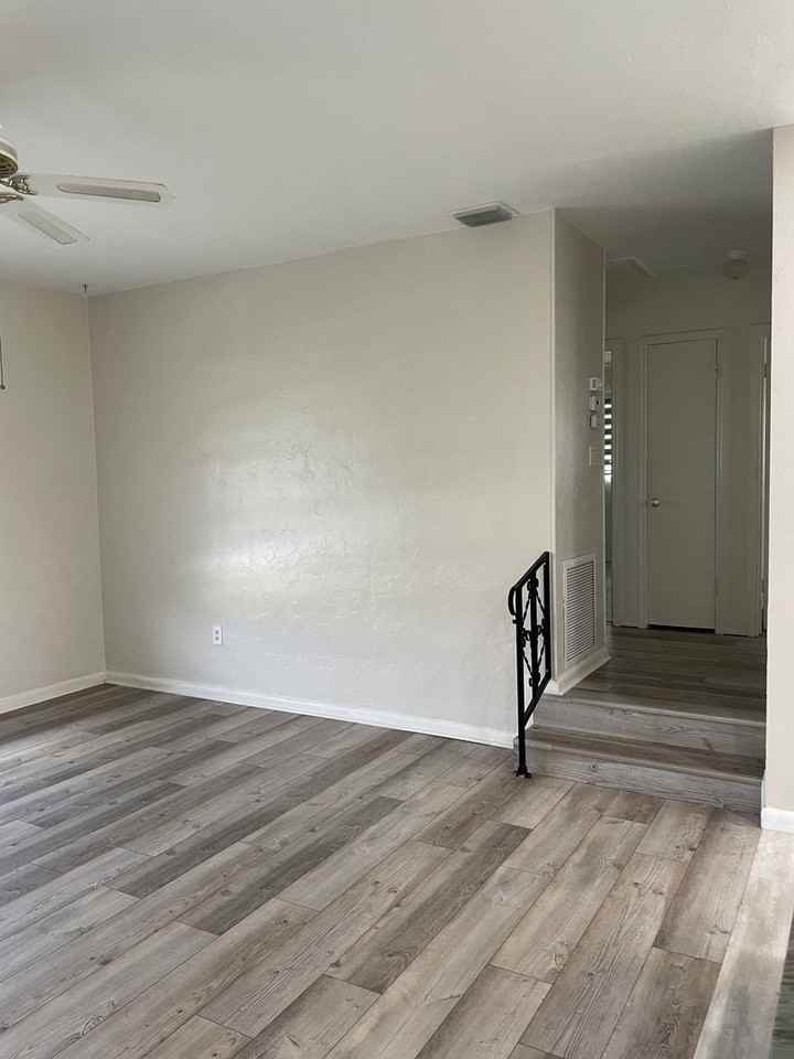 2171 Birchcrest Blvd - Photo 5 of 19