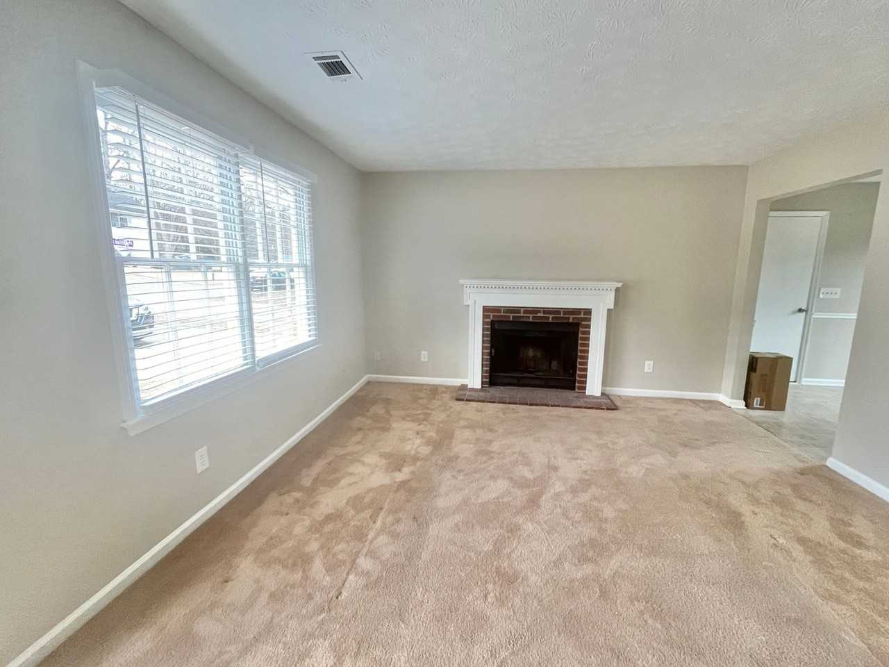 4550 Broadwater Trl - Photo 2 of 15