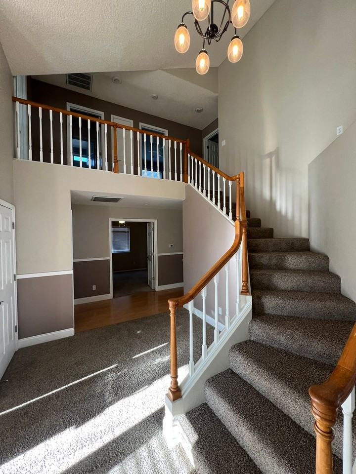 5316 Santa Lupe Avenue - Photo 2 of 25