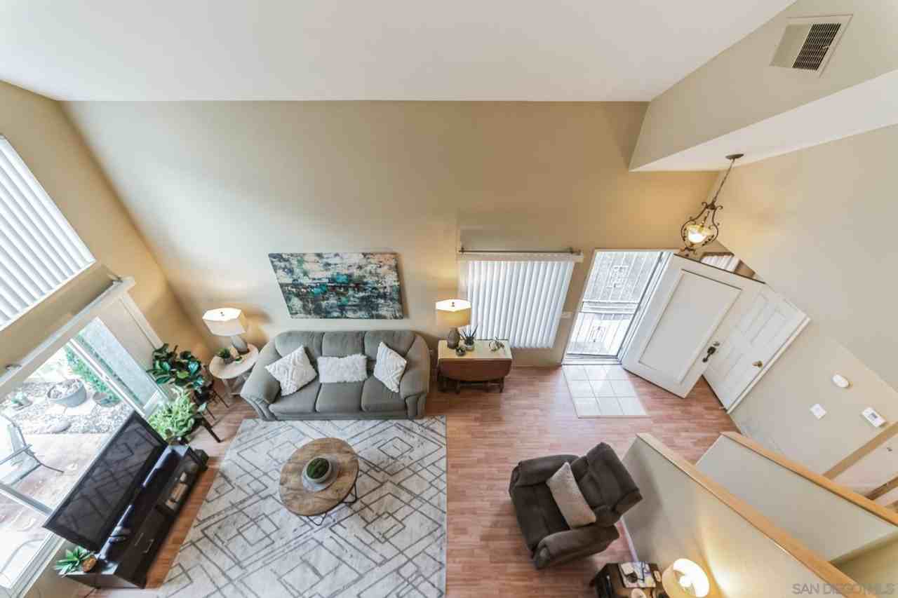 12108 Wilsey Way - Photo 7 of 17