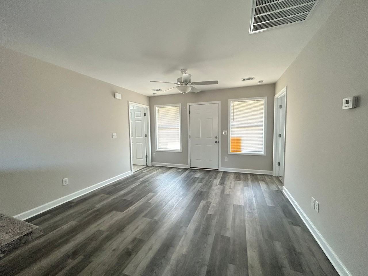 529 31st Ave E - Photo 6 of 21